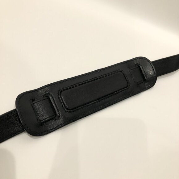 【10MK】Ferragamo Gancini Black Shoulder Bag sku# 85565 (gently used) - Picture 6 of 11